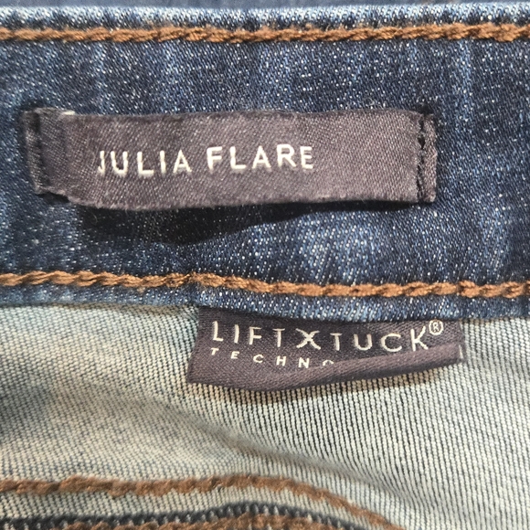 NYDJ Julia Flare Jeans Gold Coast Size 16W - Picture 5 of 8